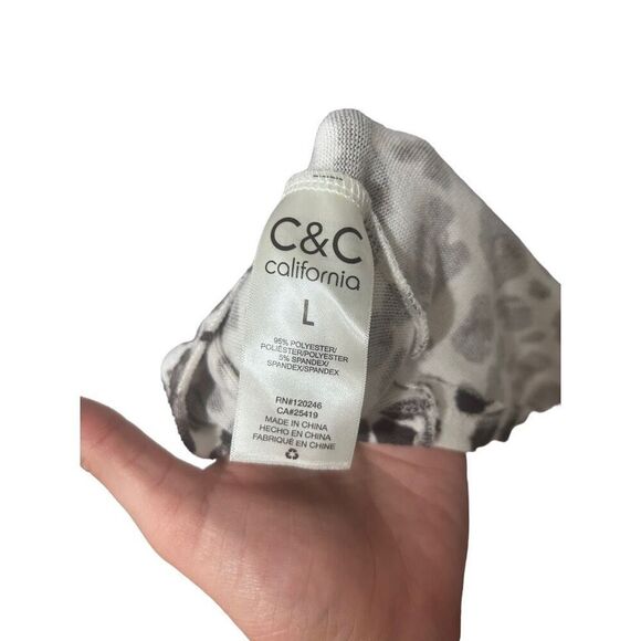 C&C California Leopard Animal Print Sugar Swizzle Mock Neck Sweater Blouse Size - Picture 7 of 9